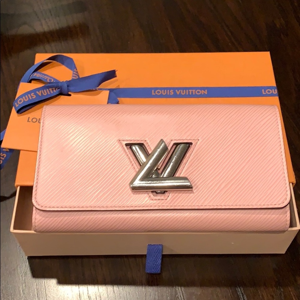 Louis Vuitton Twisted Wallet